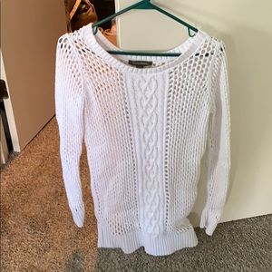 White Tommy Bahama sweater